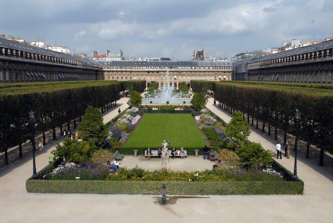 Luxury Apartment Paris Louvre Exterior photo